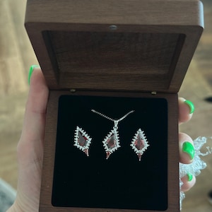 Ulyana added a photo of their purchase