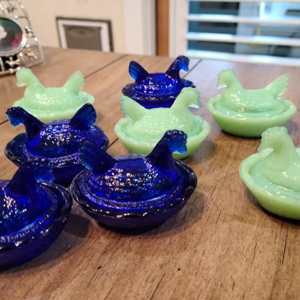 Vintage Jadeite Glass Hen On Nest Salt Cellar Dish – 2-Piece Covered Dip Dish, Farmhouse Style