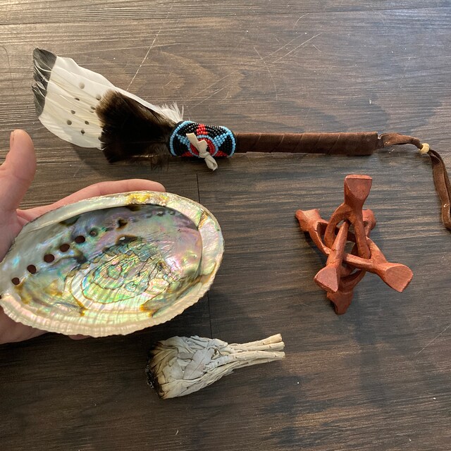 Deluxe SMUDGE KIT, Triple Feather Native American Sioux