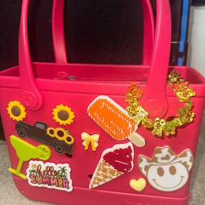 Alianna added a photo of their purchase