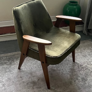 Darren added a photo of their purchase