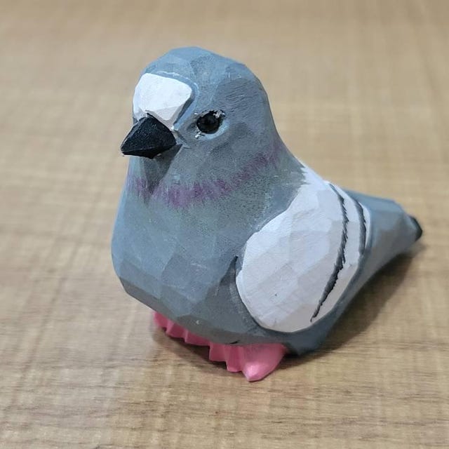 ハトの木製置物｜手彫りの鳥の像 インテリア - Etsy 日本