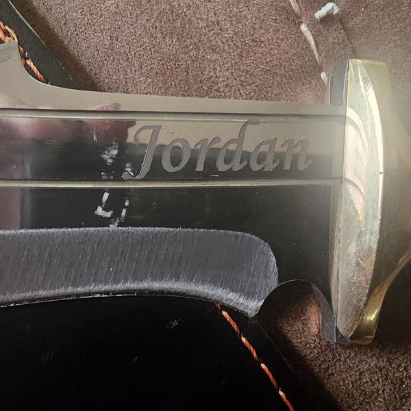 Hand-Engraved Folding Knife With Leather Sheath main image 1