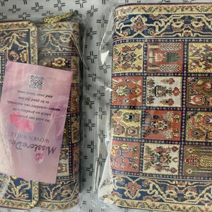mehfuza added a photo of their purchase