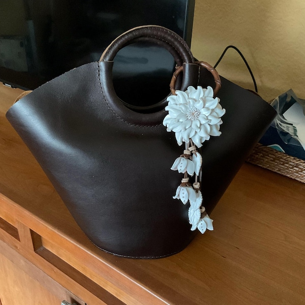 Desert Dahlia Purse main image 0
