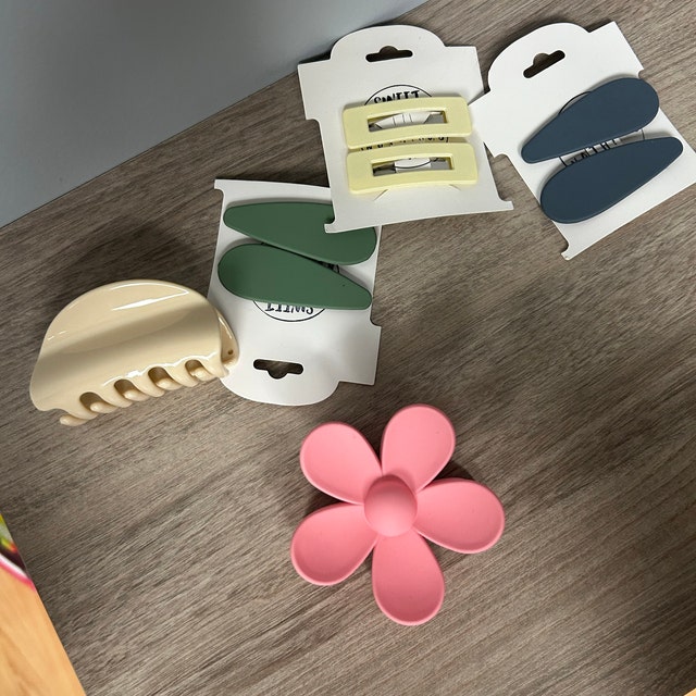 Dress My Craft Paper Punch - Flower Corner