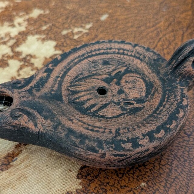 古代ギリシャ風、シレノス付き手作りローマ陶器オイルランプ - Etsy 日本