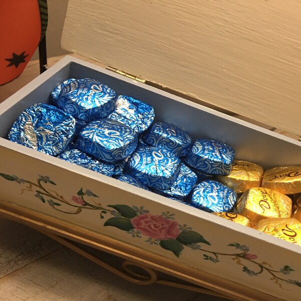 Floating Jellyfish Ocean Scene on Recycled Wood Sign – Hand-painted ...