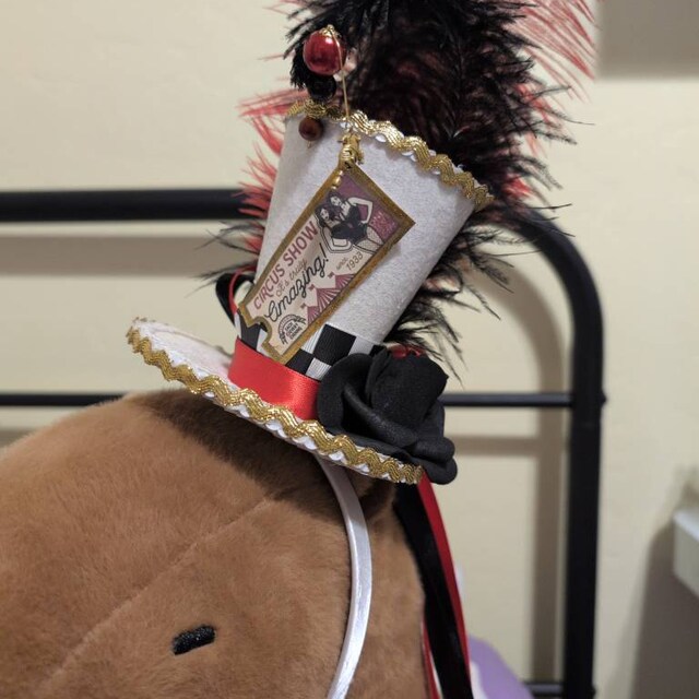 【Misha & Puff】Circus Hat Misha and Puff Circus Garter Hat - Peacock – Ladida