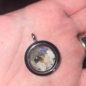 Kaitlin added a photo of their purchase