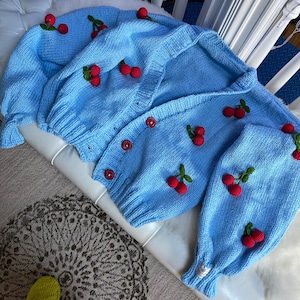 Simona added a photo of their purchase