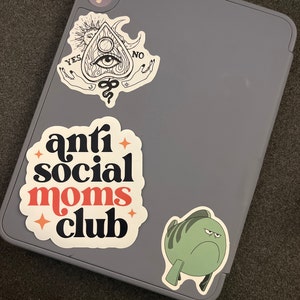 Taylor added a photo of their purchase