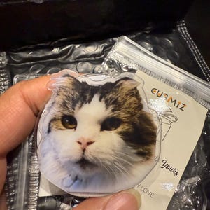 Yasmeen added a photo of their purchase