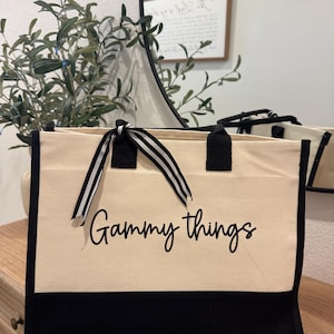 Ryannon added a photo of their purchase