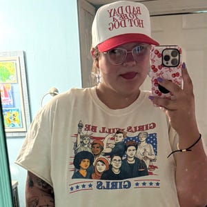 Rikki added a photo of their purchase
