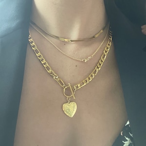 Collana a catena spessa con cuore, ciondolo a cuore, collana vistosa, collana a catena d'oro, catena d'argento, collana spessa d'oro, girocollo a catena - Italia