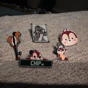 Chip & Dale Themed 5 Disney Park Trading Pins ~ Randomly Assorted