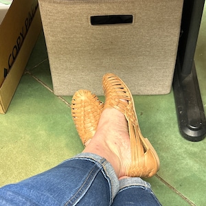 womens tan huaraches