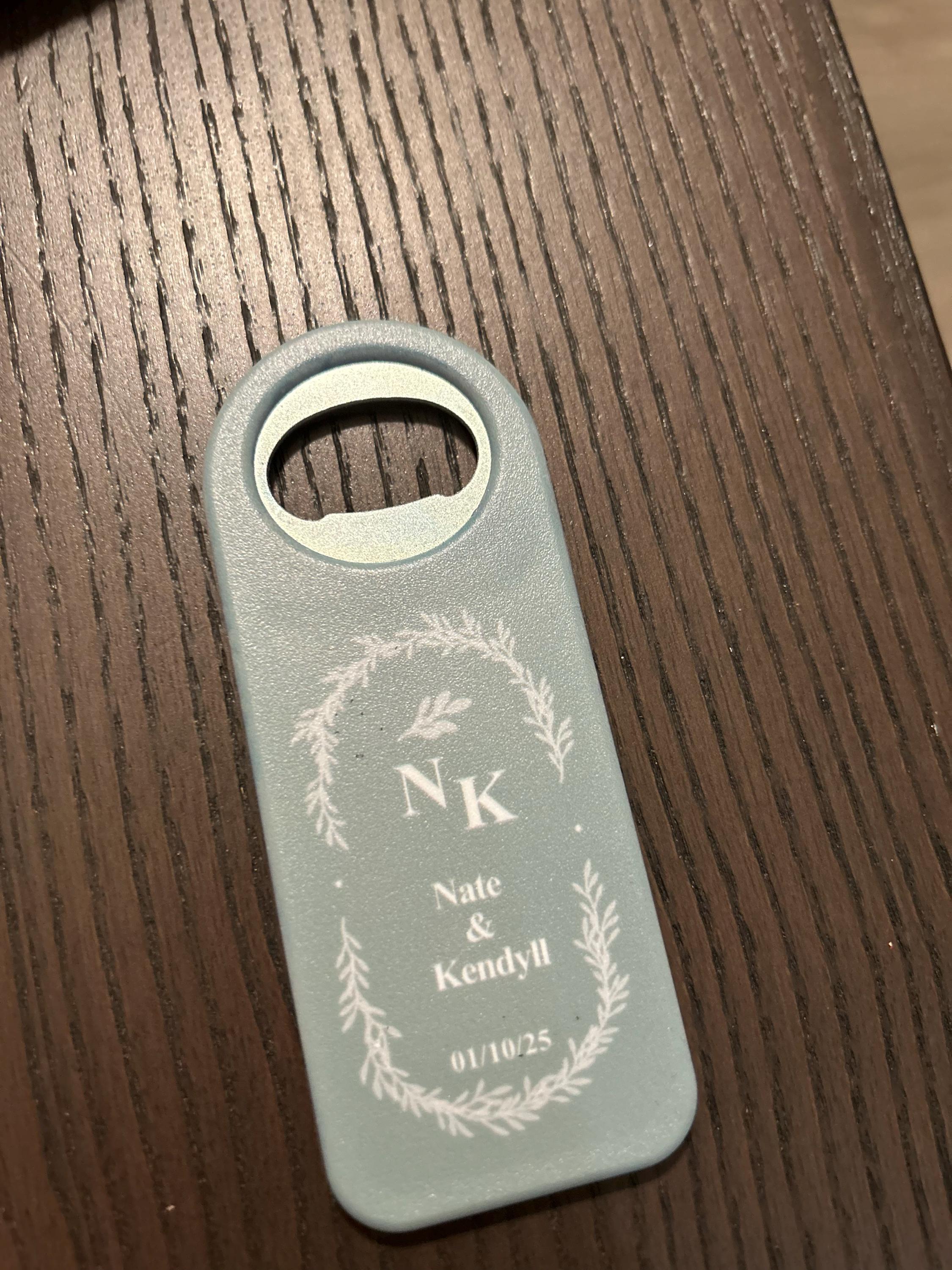 Magnet für Hochzeitsgeschenke, personalisierte Magnete aus Holz, Hochzeitsgeschenke, magnetischer Flaschenöffner, individueller Flaschenöffner, Hochzeitsgeschenk