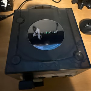 Gamecube custom Resdent evl by atsuto_custom | Fond d'ecran dessn Gamecube custom Resdent evl by atsuto_custom | Fond d'ecran dessn