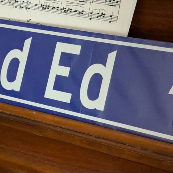 thumbnail image 2 of Floral Name Plate For Desk, Business Anniversary Gift, Clear Acrylic... 2 of 14