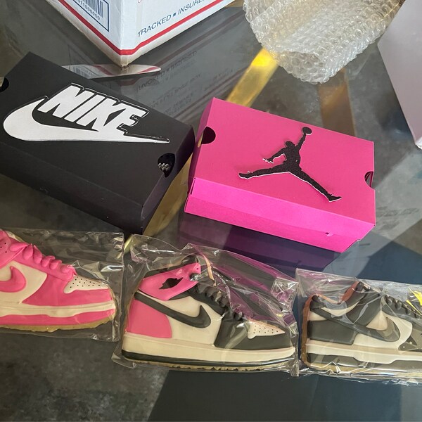 yeezy cookies and cream