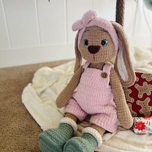 Victoria added a photo of their purchase