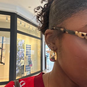Janiyah added a photo of their purchase
