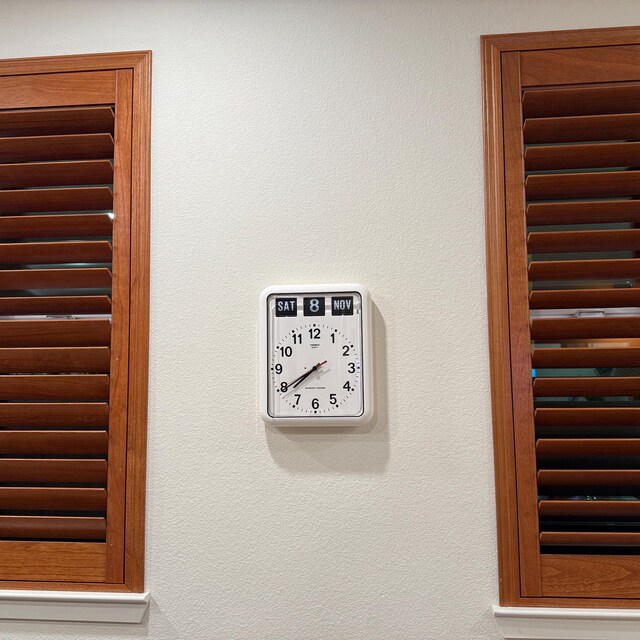 Timeless Elegance: TWEMCO BQ-12A White Calendar Wall Clock - Etsy