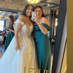 Lezlie added a photo of their purchase