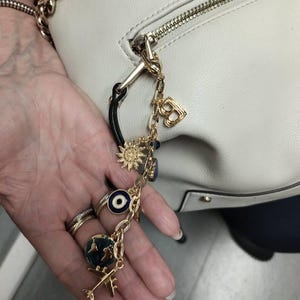 Valerie hat ein Foto des gekauften Artikels hinzugefügt