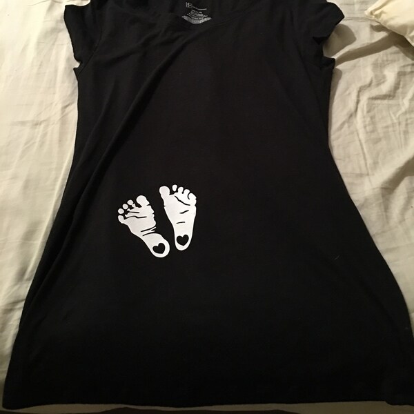 Baby Footprint Iron On, Maternity Iron On, DIY Maternity Shirt, Baby ...