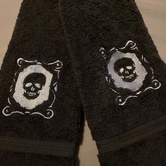 Gothic Skull Cameo Bath Towel Set - Etsy