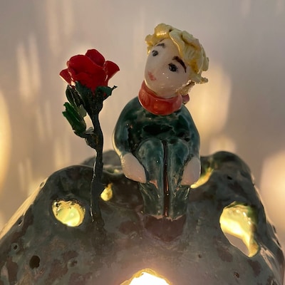 Der Kleine Prinz Figur Under the Rose 9 cm