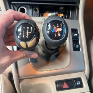 Leather Gear Shift Knob for BMW E30,E32,E34,E36,E38,E39,E46,E53