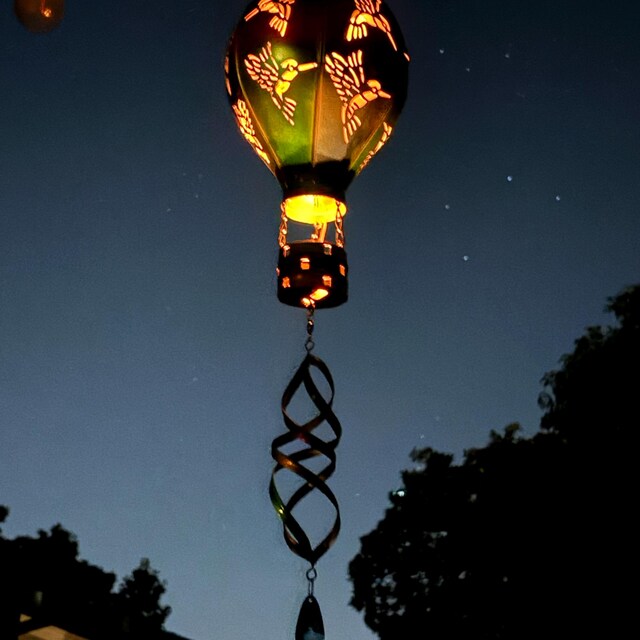 Solar Hot Air Balloon Hanging Light – Colorful Acrylic Solar Lantern For Garden, Window, Home Decor, 6.29x6.29x7.87 Inch