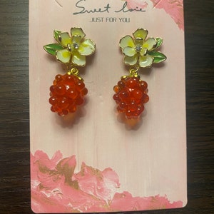 Sara added a photo of their purchase
