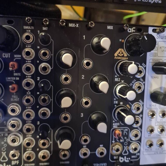 鍵盤楽器 Takaab / Nearness v3 NEARNESS v3 - Minimal Stereo Panning Mixer (Takaab) (New 2HP