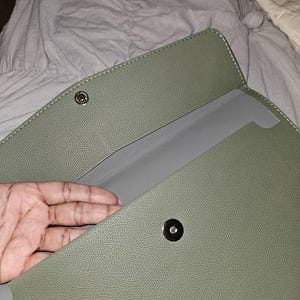 tanisha added a photo of their purchase