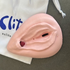 Rafaela added a photo of their purchase