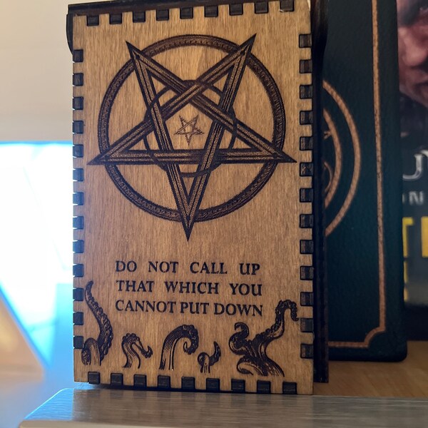 Dice Tower, Dice Tray, Lovecraft, Cthulhu, Eldritch - Etsy