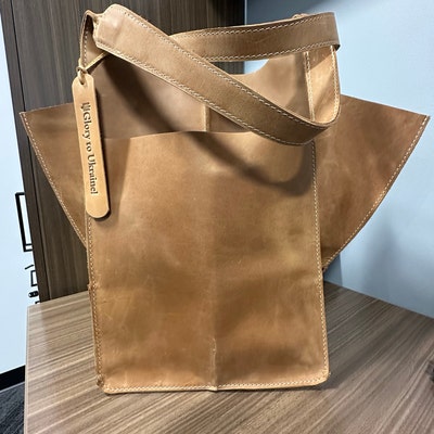 HOBO 24 BAG IN COGNAC LEATHER PATCHWORK