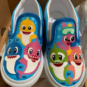 baby shark vans