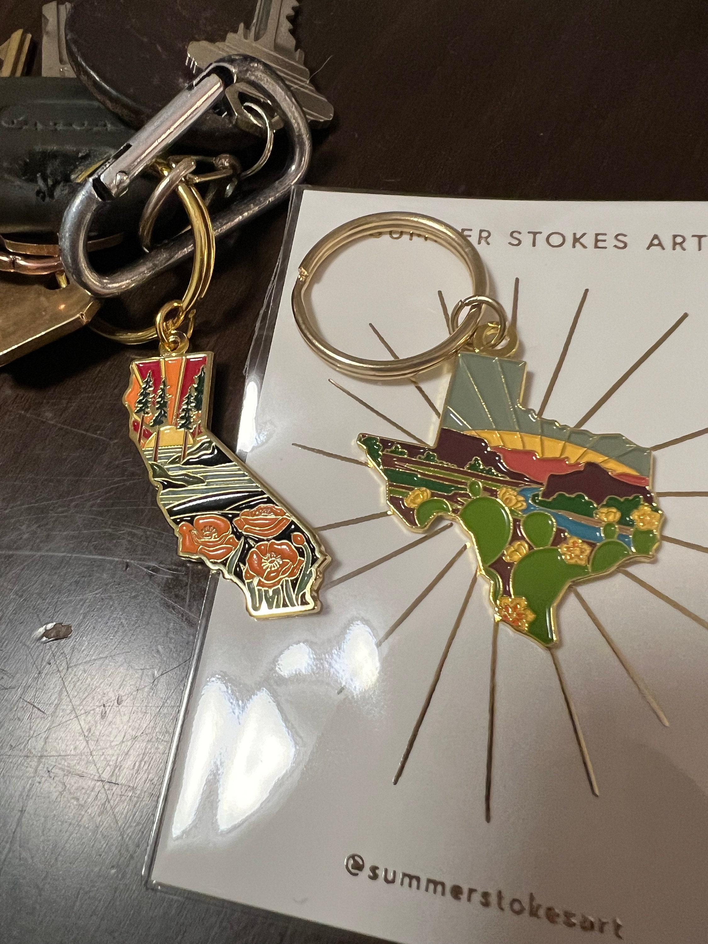 Texas Soft Enamel Keychain | Texas Outline Key Ring | Illustrated State Keychain | 1.5&quot;