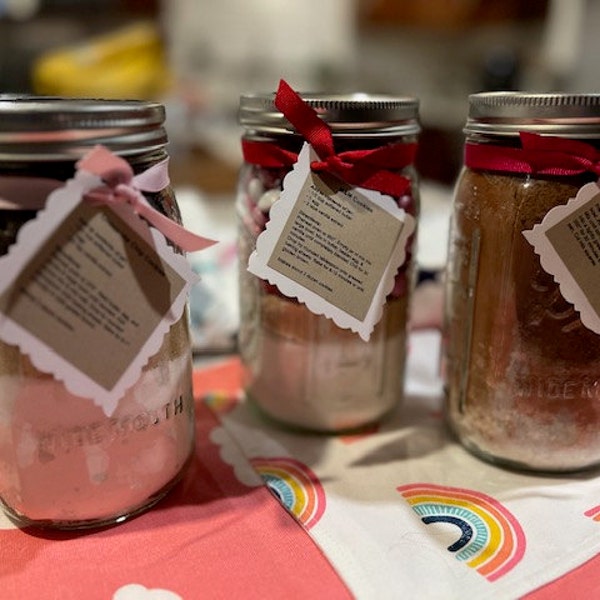 Custom Holiday Themed Mason Jar Cookie Mix - Holiday Party Favor/gift