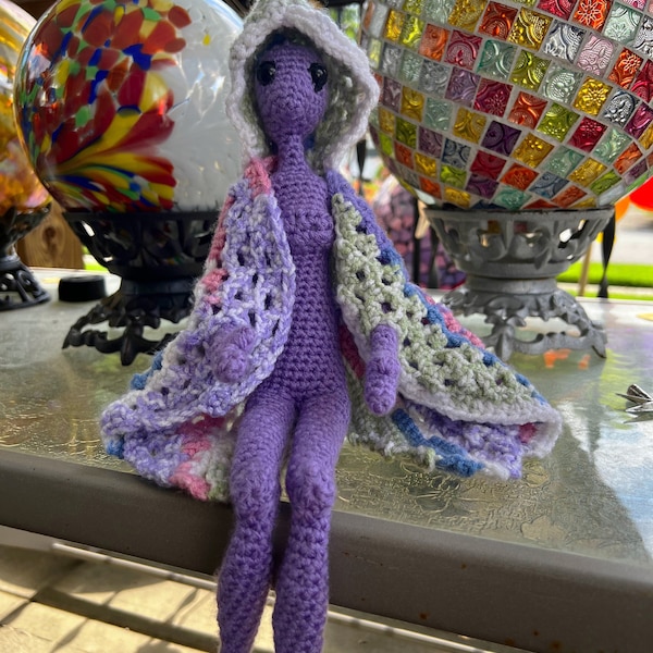 Spring Pixies: Daisy, Leaf Cloak & Button Mushroom Cap Crochet ...