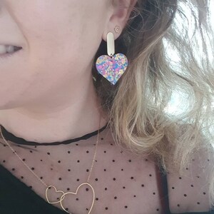 Nouvelles boucles d'oreilles pour femmes en forme de cœur en résine transparente