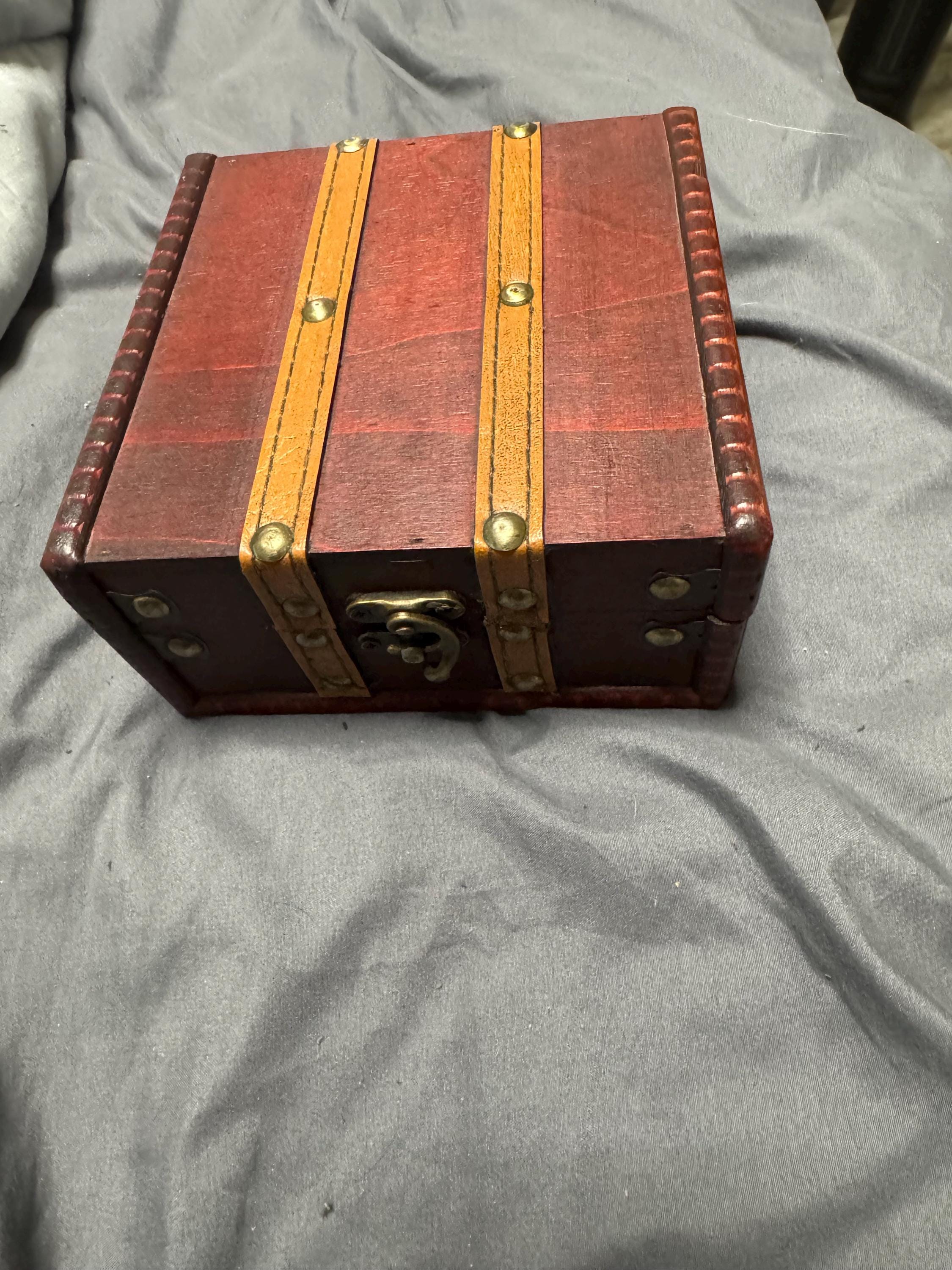 Witchcraft Kit, Apothecary kit Box with Wiccan Supplies, Witch Supplies Starter Kit, Altar Supplies for Witches