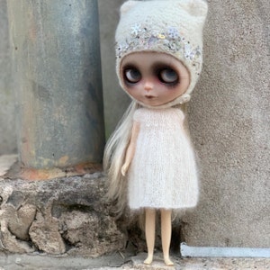 Kate added a photo of their purchase