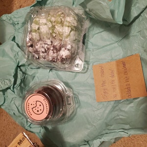 Ash added a photo of their purchase